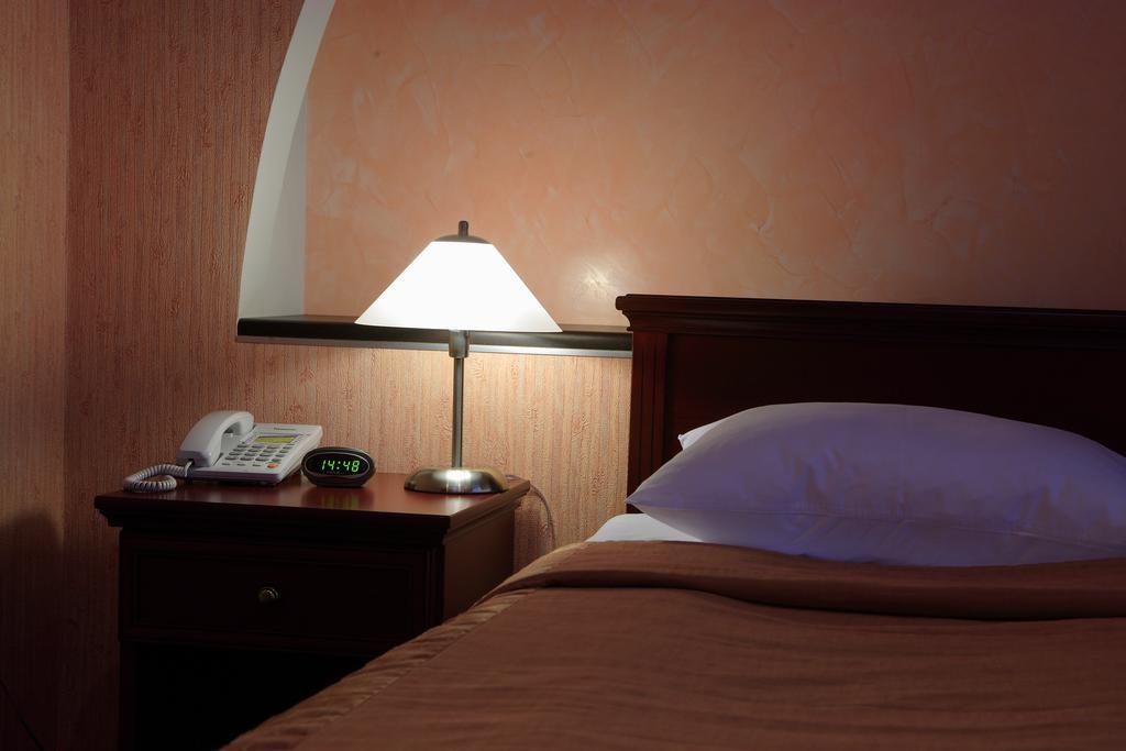 Victoria Hotel Kharkov Bilik gambar