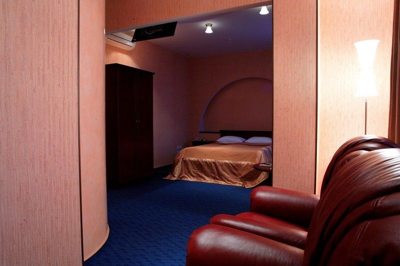 Victoria Hotel Kharkov Luaran gambar